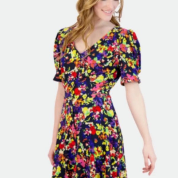 NWT Julia Jordan Short Sleeve V-Neck Button Midi Dress.  SZ 4 - Picture 3 of 4